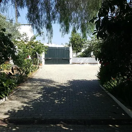 V3 Com Piscina Privada *