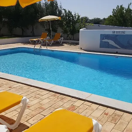 V3 Com Piscina Privada * Albufeira
