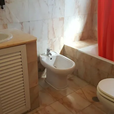 V3 Com Piscina Privada